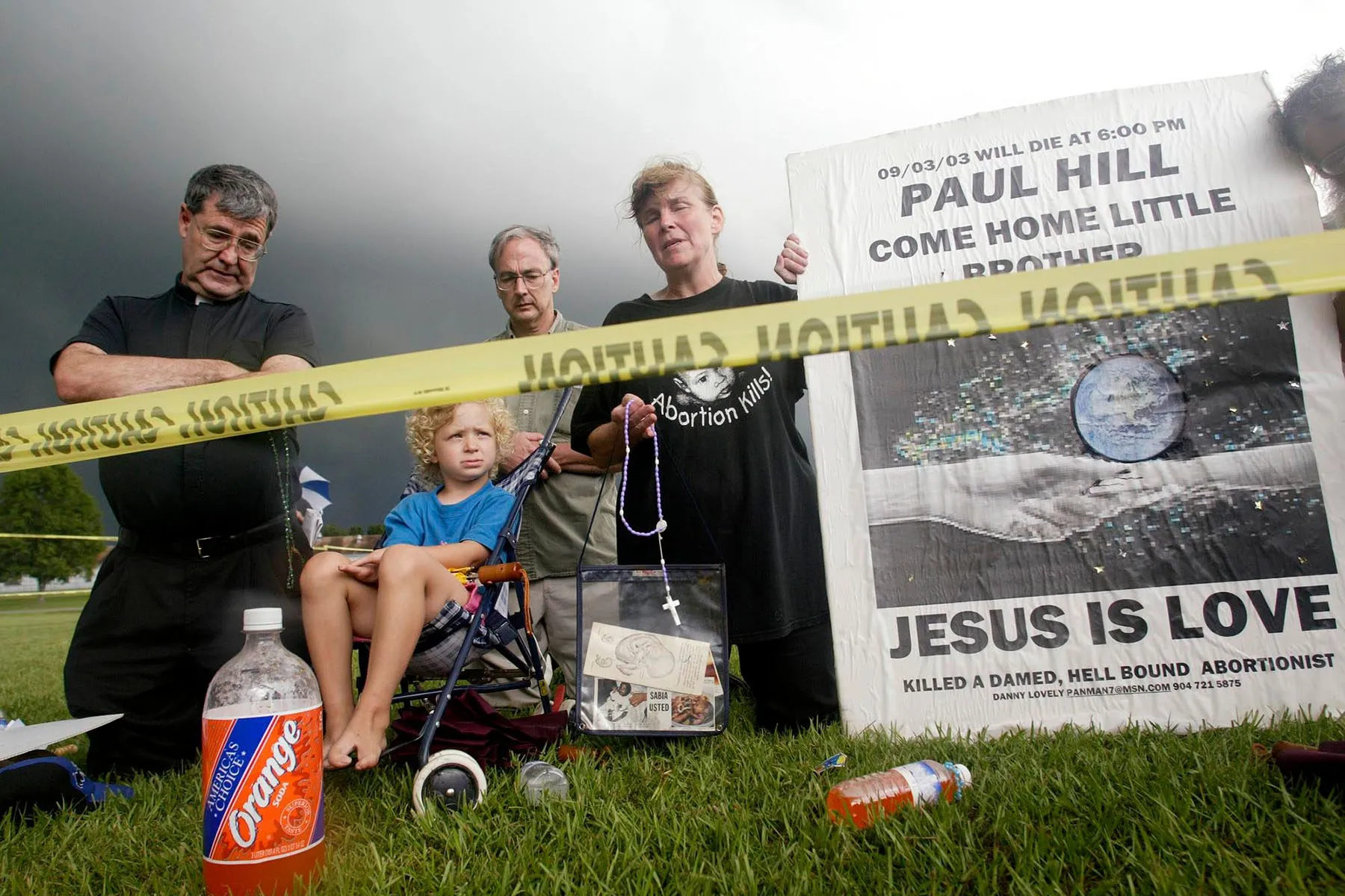 Supporters of death row inmate Paul Hill pray for him prior to his execution.