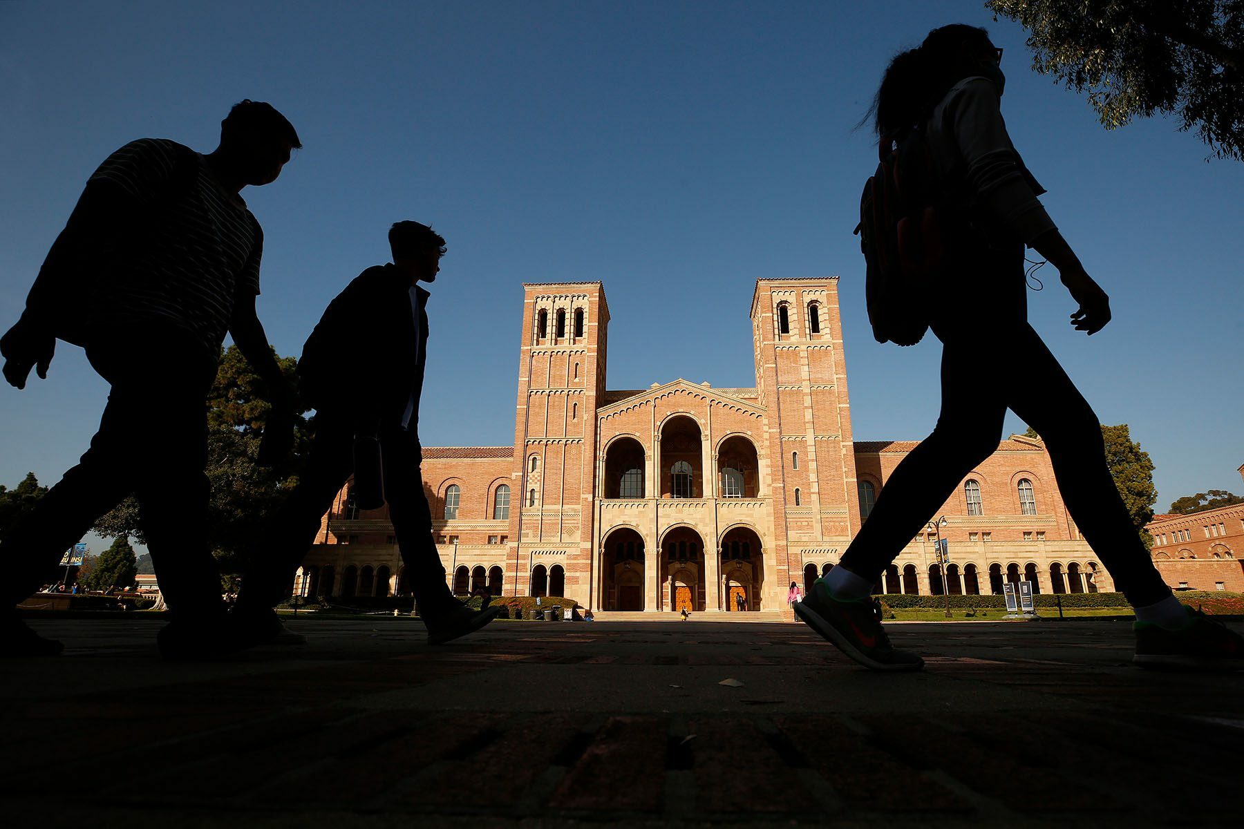 Students walk around the UCLA campus.