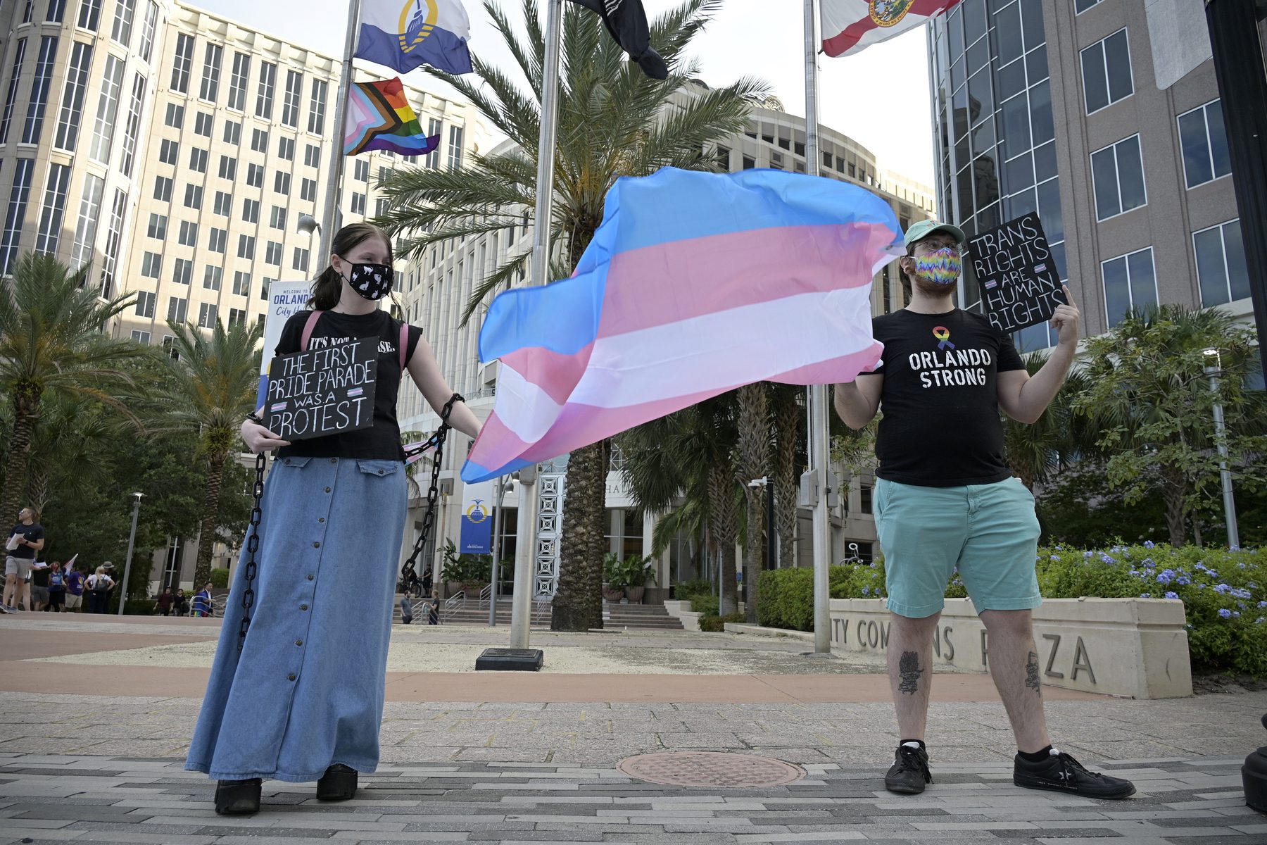Florida gender-affirming care ban for transgender youth takes effect pic