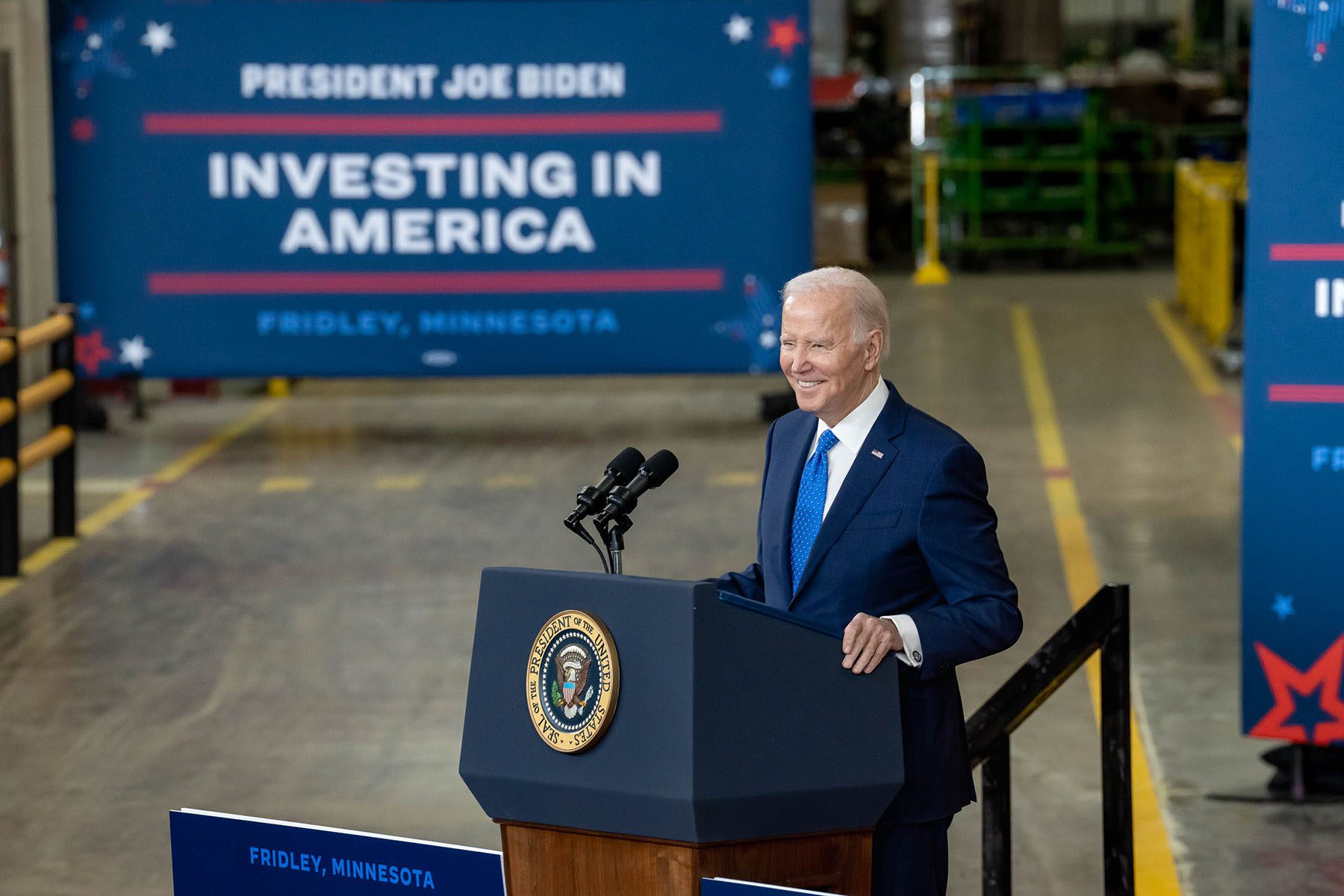 President Joe Biden delivers remarks at the Cummins Power Generation facility.