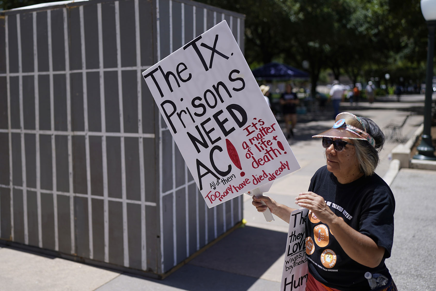 Advocacy groups join Texas lawsuit over extreme heat in prisons