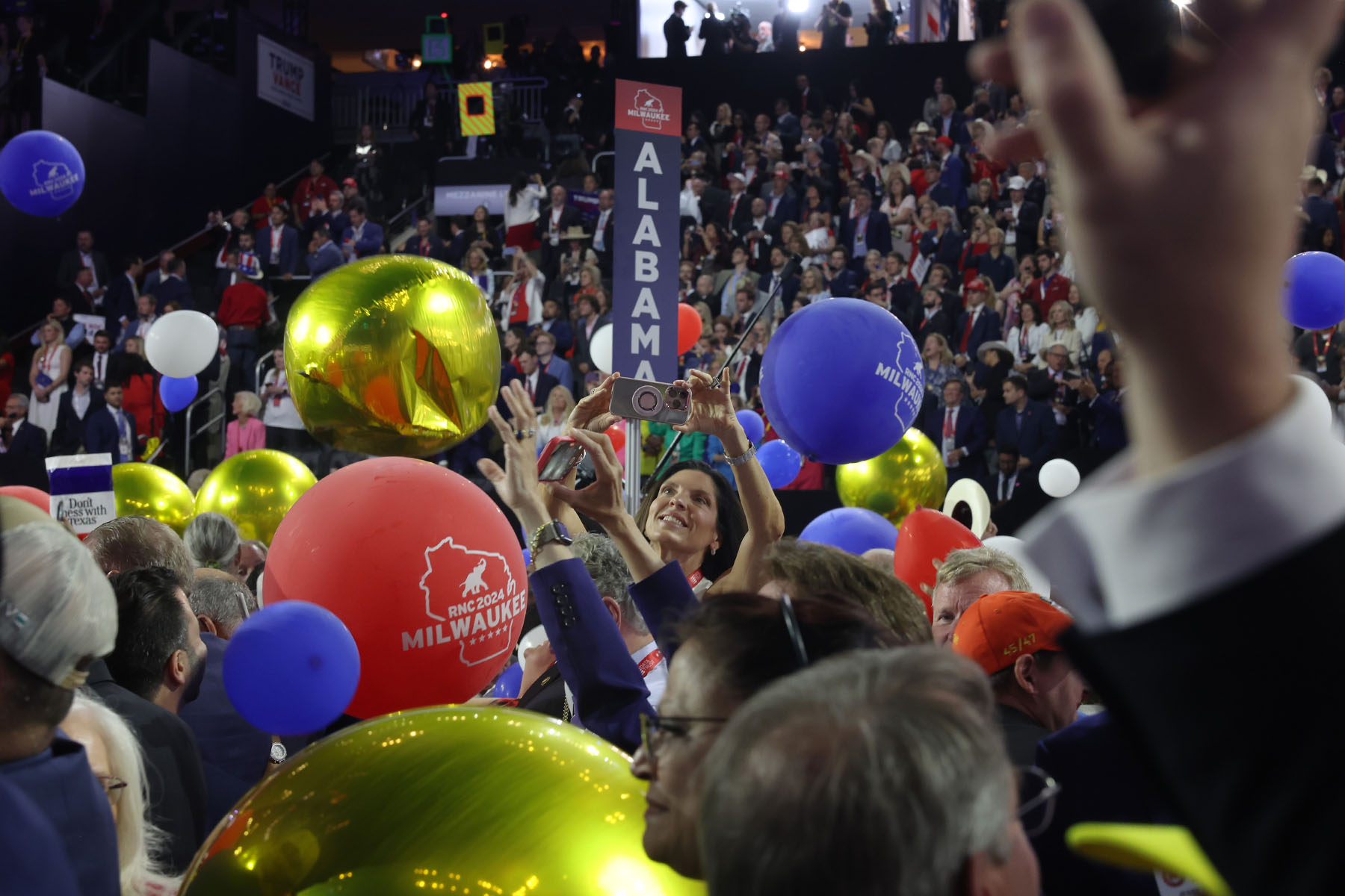 Trump, Vance abortion views Republicans stay silent on platform at RNC