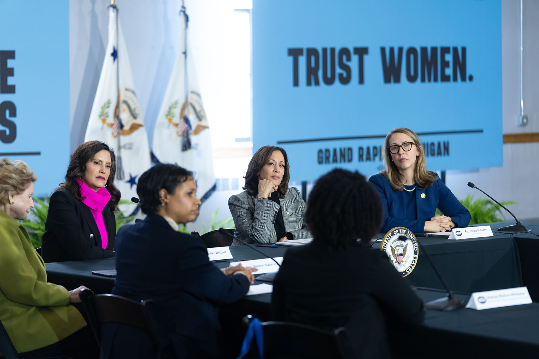 Gov. Gretchen Whitmer, Vice President Harris and Rep. Hillary Scholten participate in a roundtable conversation at a “Fight for Reproductive Freedoms” tour stop in Grand Rapids, Michigan.